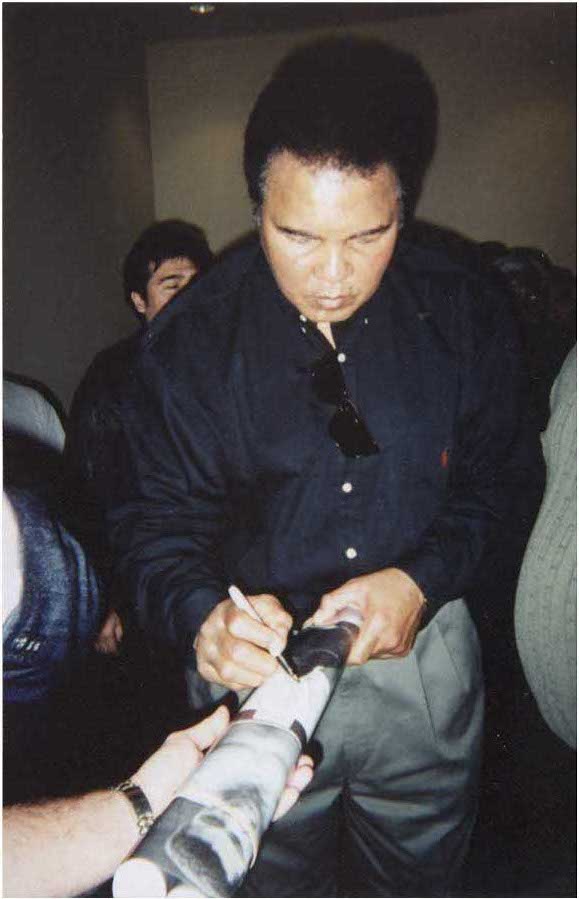 Muhamed Ali Signed Poster